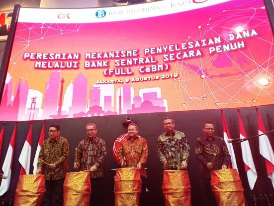pertama-di-asia-tenggara-ksei-terapkan-full-cebm-di-pasar-modal-sindonews-michelle natalia