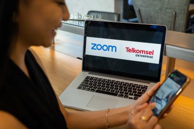 Telkomsel Kolaborasi Dengan Zoom, Luncurkan CloudX Meeting 2.0