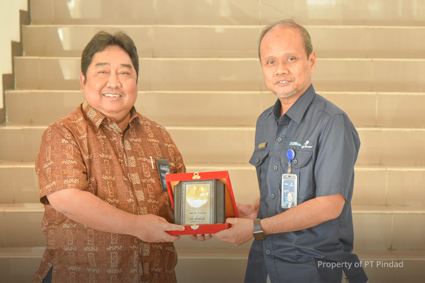 Surveyor Indonesia Kunjungi Pindad, Bahas Kerjasama Elektrik (Dok : BUMN)