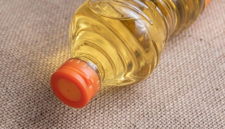 Ilustrasi Minyak Goreng. (freepik)