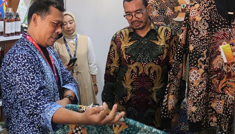 6 UMKM Binaan Rumah BUMN SIG Rembang Ikuti Future SMEs Village (Dok : BUMN)