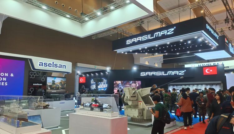 Gelaran pameran alutsista Indo Defence 2022 Expo & Forum di JIExpo Kemayoran, Jakarta. (dok. Businessnews Indonesia)