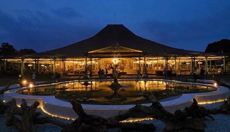 Lestarikan Cagar Budaya Solo, PLN Remajakan Instalasi Listrik Pura Mangkunegaran