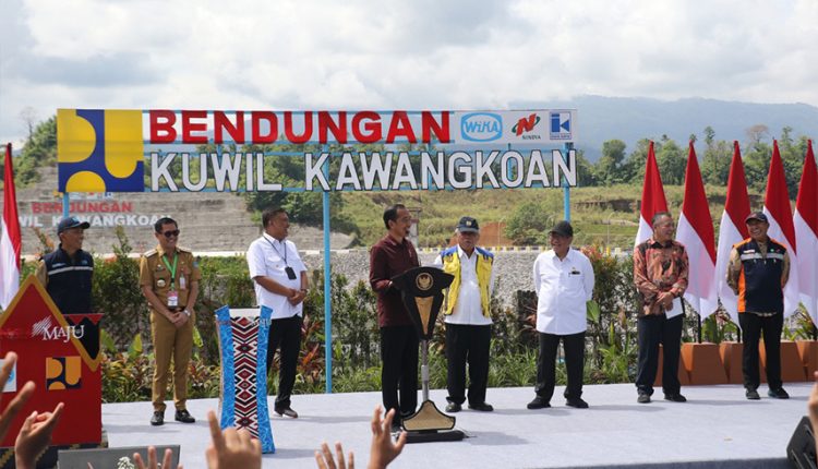 Dirut Nindya Karya Dampingi Presiden Resmikan Bendungan Kuwil (Dok : BUMN)