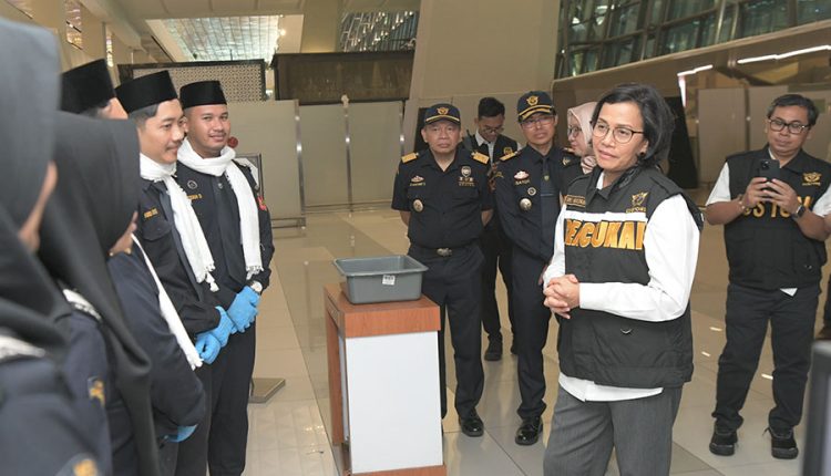 Sambut Mudik Lebaran, Menkeu Tinjau Kesiapan Layanan Bea dan Cukai di Bandara Soekarno-Hatta