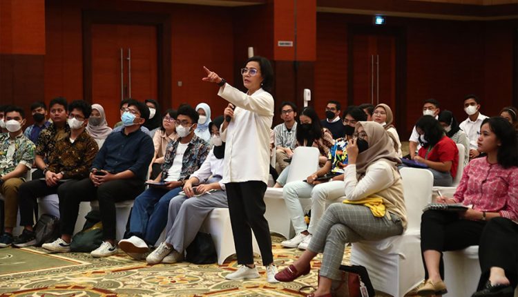 Di Depan Mahasiswa FEB UI, Menkeu Ungkap Sisi Menarik Ilmu Ekonomi