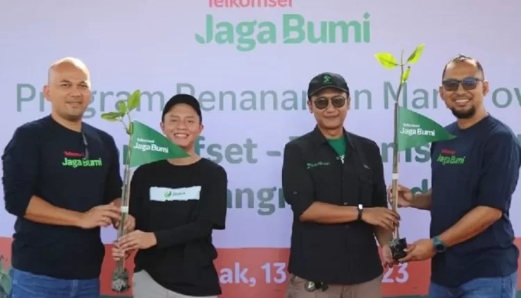 Kurangi Dampak Perubahan Iklim, Telkomsel Gandeng Jejak.in Tanam 15.060 Pohon