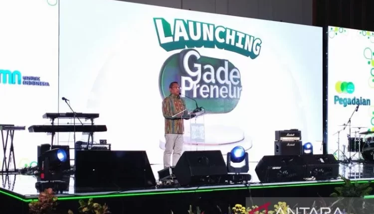 Siap Bawa UMKM Naik Kelas, Pegadaian Luncurkan "GadePreneur/Dirut Pegadaian Damar Latri Setiawan saat memberi sambutan dalam peluncuran program "GadePreneur", di Jakarta, Selasa (11/7/2023). ANTARA/Benardy Ferdiansyah