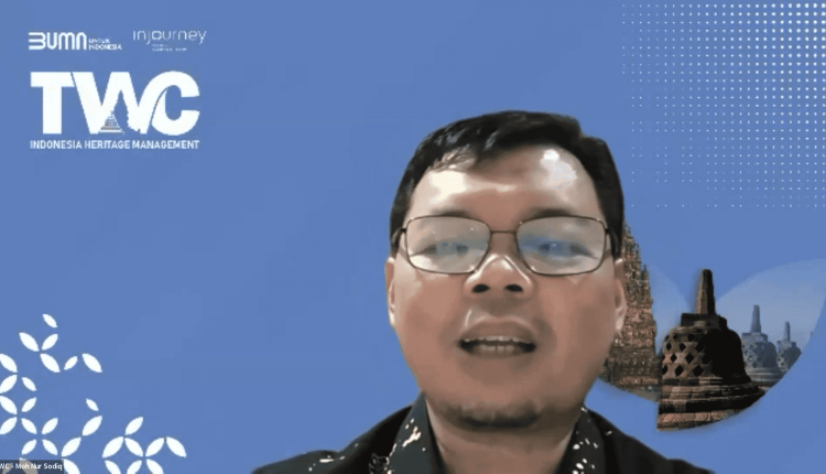 Direktur Keuangan, Manajemen Risiko & SDM PT TWC Mohamad Nur Sodiq dalam penjurian GRC Award 2023.