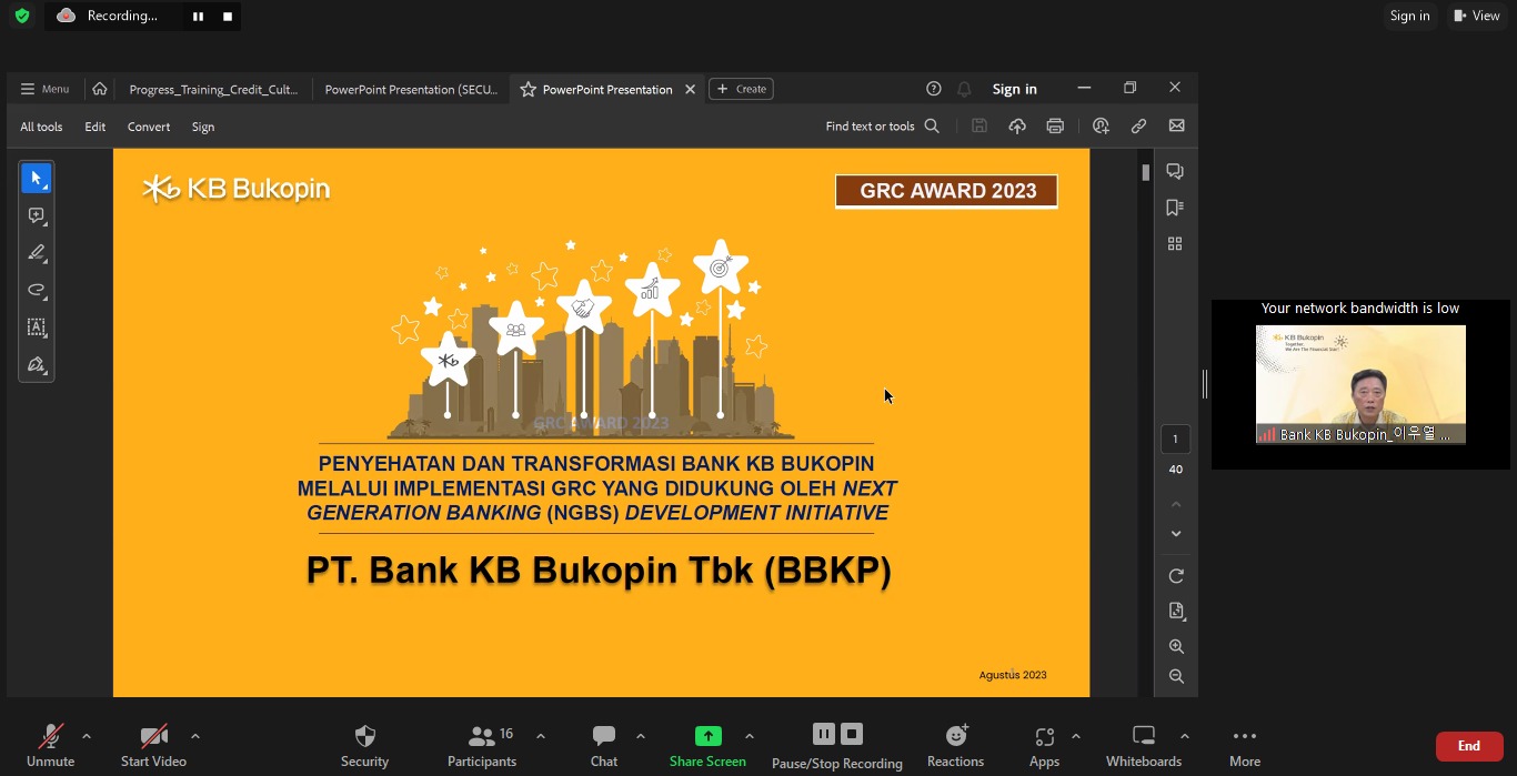 Direktur Utama KB Bukopin Woo Yeul Lee dalam GRC Award 2023.