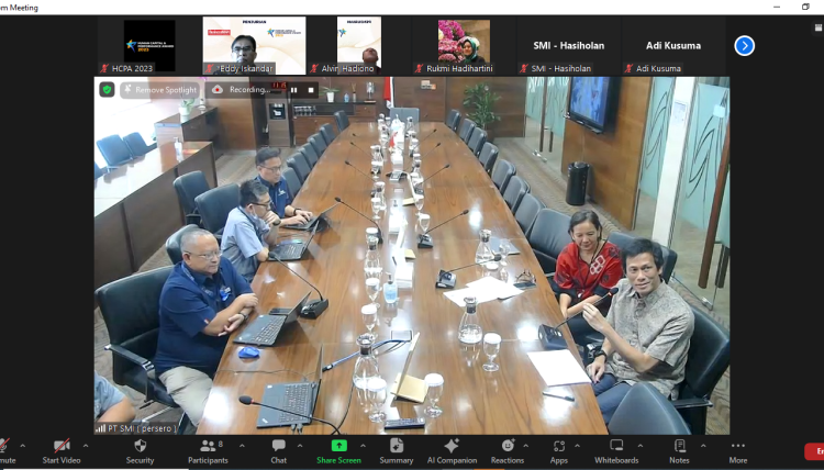 PT Sarana Multi Infrastruktur (Persero) dalam penjurian Human Capital & Performance Award 2023 secara online, Jum’at (20/10/2023).
