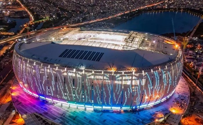 Tersedia dan Andal: PLN Pastikan Suplai Listrik untuk FIFA World Cup U-17 (Jakarta International Stadium (JIS). (foto: Instagram @awaneko20))