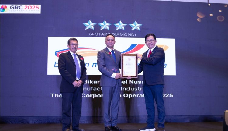 PT Berdikari Meubel Nusantara Raih Dua Penghargaan di GRC & Leadership Award 2025
